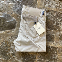 Load image into Gallery viewer, JACOB COHEN Pantalón Algodón 2544 H0389
