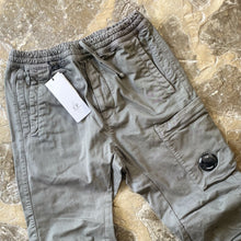 Load image into Gallery viewer, CP COMPANY Pantalón Cargo 211A Cintura Elástica H0321
