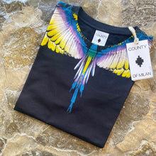 Load image into Gallery viewer, COUNTY OF MILAN Camiseta Alas C0816
