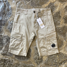 Load image into Gallery viewer, CP COMPANY Bermudas Cargo BE116A H0133
