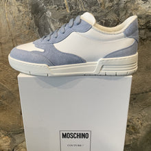 Load image into Gallery viewer, MOSCHINO Deportivas 15204 A0074
