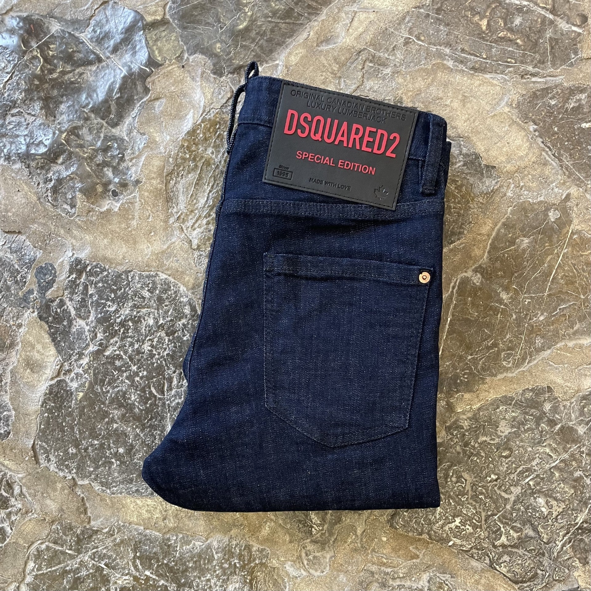 【正規品】Dsquared2 cool guy denim 46 Dsquared2 - Cool-Guy jeans Denim - The Corner